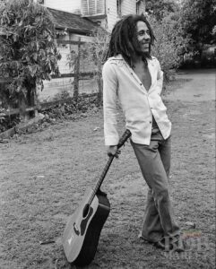 Bob Marley Instagram - “Get on the rise, a new day is dawning.” #SunIsShining #bobmarley 📷 by #DavidBurnett ©️ Fifty-Six Hope Road Music Ltd. 56 Hope Rd, Kingston, Jamaica.