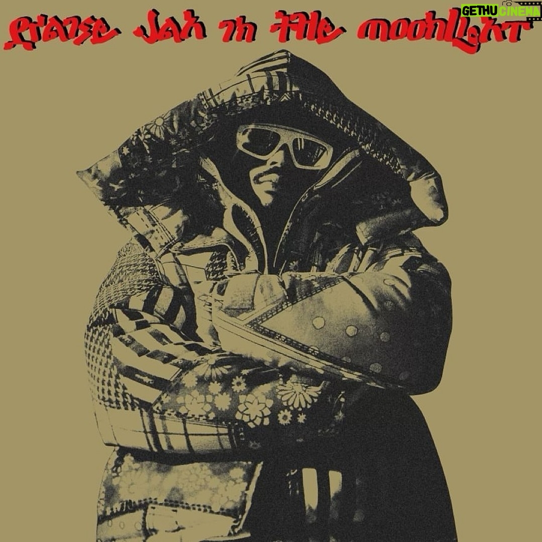 Bob Marley Instagram - New single from @romarley’s son @ygmarley “Praise JAH In The Moonlight” out now! Listen today at the link in story. #YGMarley #marleyfamily #LEGACY #newmusic