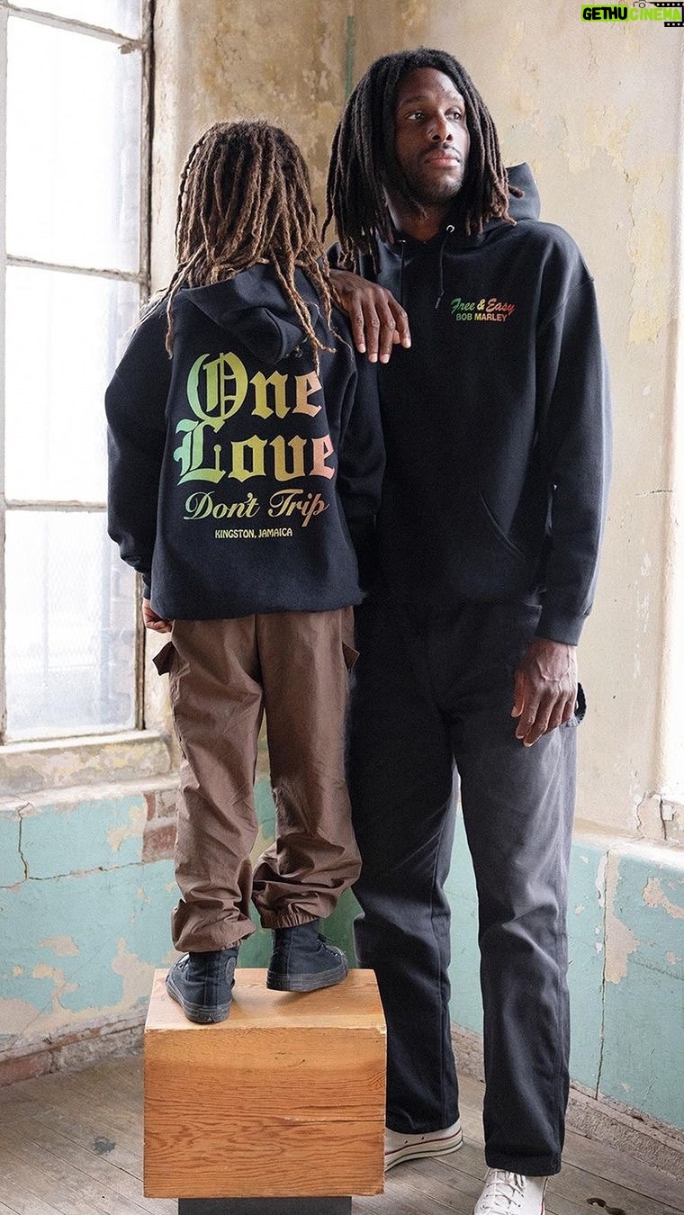 Bob Marley Instagram - The new #BobMarley X @freeandeasy apparel collab is out now! Check the collection at the link in story ✌🏾 #freeandeasy #fashion #reggae #jamaica