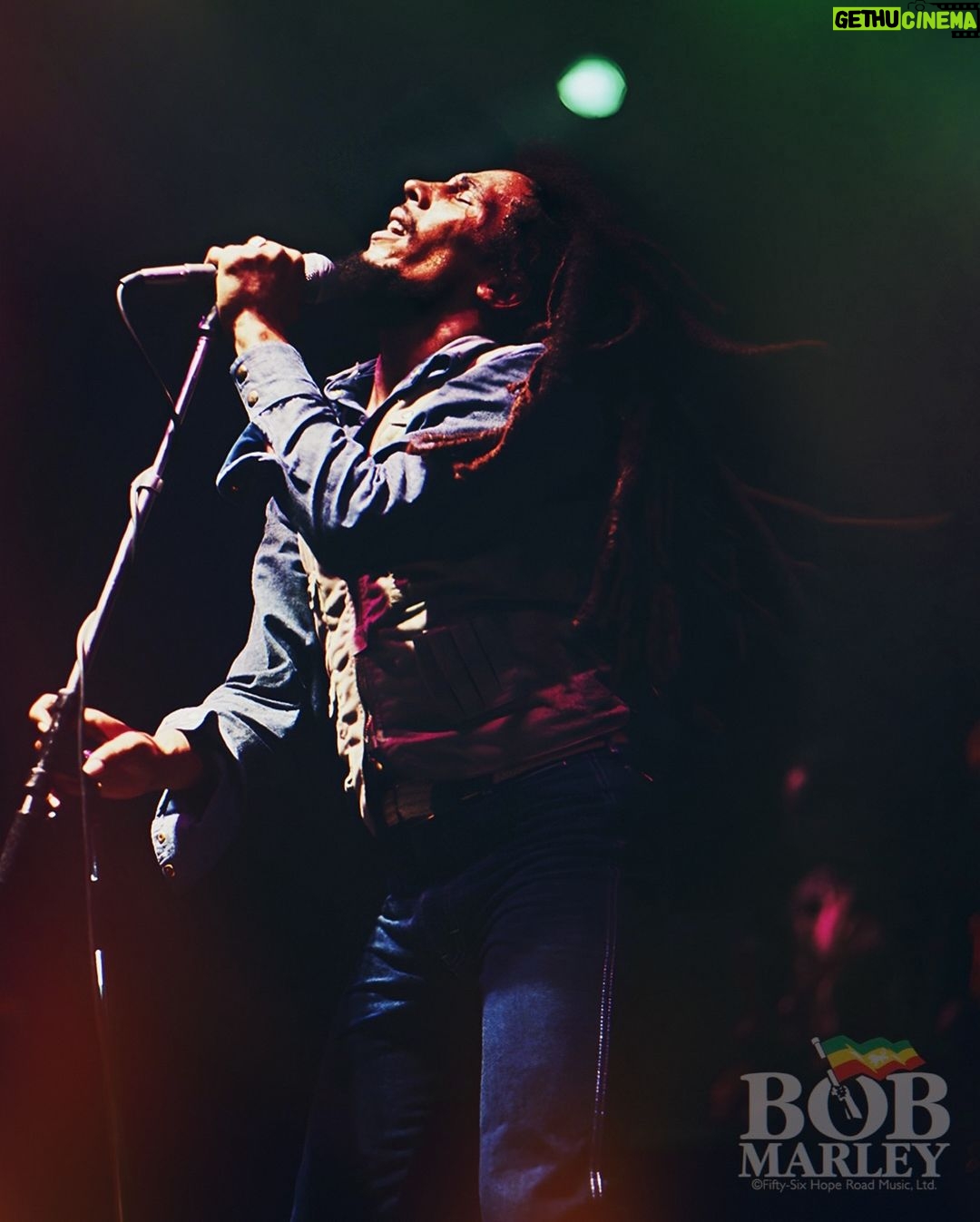 Bob Marley - 137.7K Likes - “There’s a Natural Mystic blowing through the air. If you listen carefully now you will hear.” #NaturalMystic #bobmarley
📷 by #PeterMurphy
©️ Fifty-Six Hope Road Music Ltd.