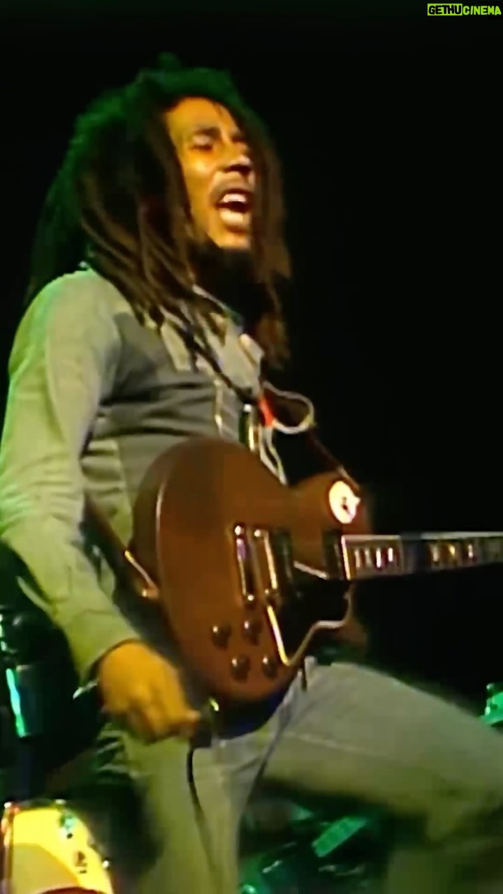 Bob Marley - 143.7K Likes - “JAH knows how much I’ve tried, the truth I cannot hide, to keep you satisfied.” #Jammin #bobmarley
🎥 Live from the Rainbow Theatre in London, June 1977. Full video at link in story.