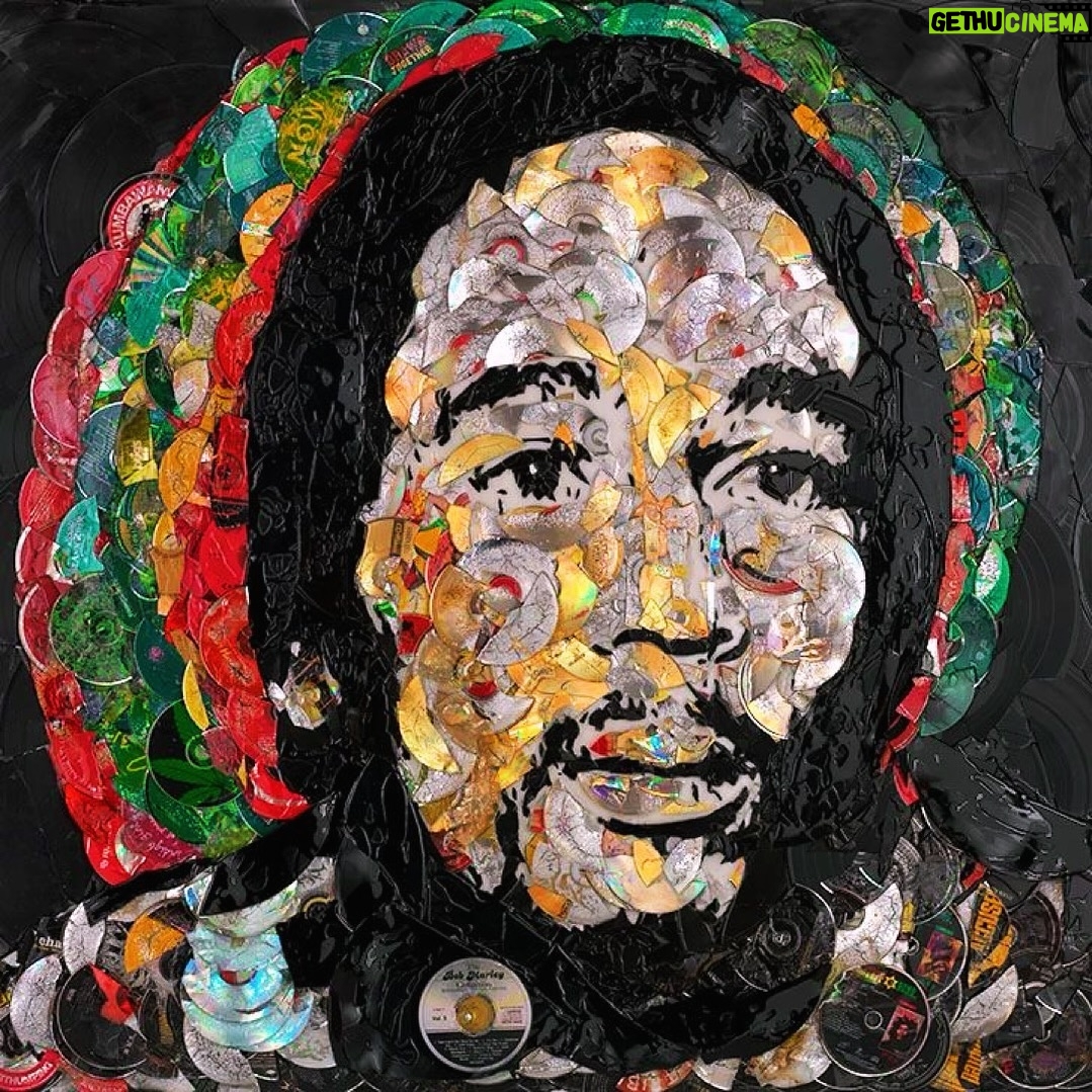 Bob Marley Instagram - “Who’s gonna put back, oh the pieces, to my broken heart, once again.” #ThereSheGoes #BobMarley 💿🎨 by @francleeart, made from recycled CDs and vinyl records. Post your original pieces tagged #bobmarleyart and we’ll share some favorites!