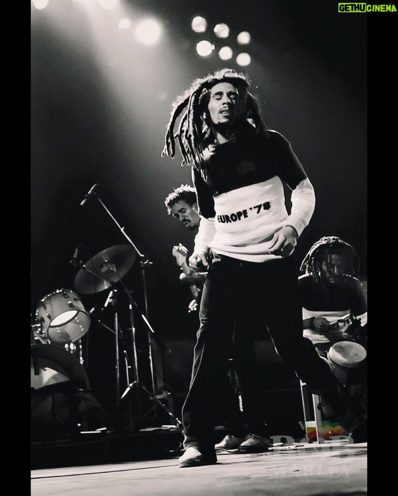 Bob Marley Instagram - “I love to see, when you’re dancing from within!” #JumpNyabinghi #bobmarley 📷 rare photo by #PeterMurphy, from the Kaya Tour ‘78 ©️ Fifty-Six Hope Road Music Ltd. The New Bingley Hall, Stafford