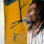 Bob Marley Instagram - “I’n’I no come to fight flesh and blood, but spiritual wickedness in high and low places. So while they fight you down, stand firm and give JAH thanks and praises.” #SoMuchThingsToSay #bobmarley 📷 #DavidBurnett ©️ Fifty-Six Hope Road Music Ltd. 56 Hope Rd, Kingston, Jamaica.