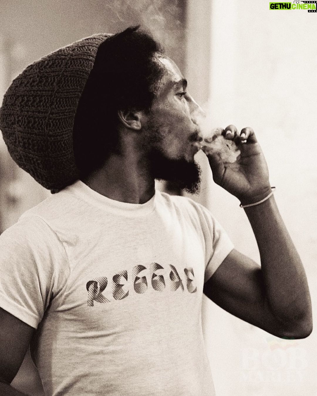 Bob Marley - 193.2K Likes - “Once you smoke herb, it’s like your soul searching for freedom. And when you smoke herb, your soul get that freedom.” #bobmarley
📷 #DanAsher
©️ Fifty-Six Hope Road Music Ltd.