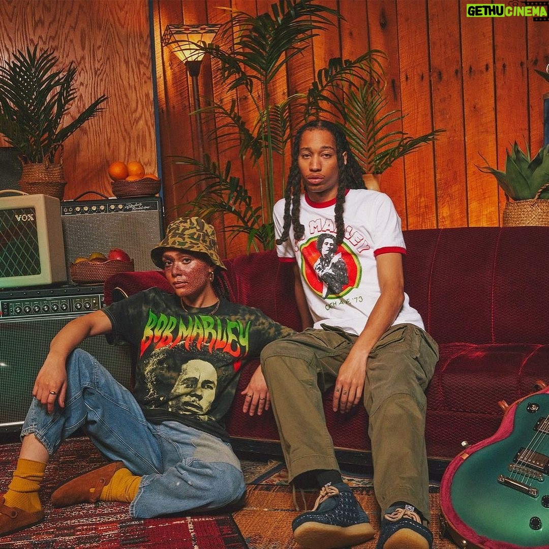 Bob Marley Instagram - As part of our 50th Anniversary edition reissue, we’ve created a brand new ‘Catch A Fire’ merch collection for the @marleyshop! Check out the pieces & album bundles today exclusively at the link in story. #bobmarley #catchafire50 #catchafire #reggae #classicalbums #vinyl #cd #vinylcollection #vinylcommunity #reggaevinyl #cdcollection #cdcollector #newrecord