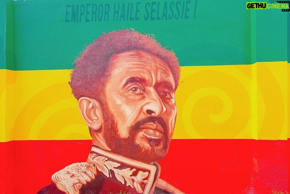 Bob Marley Instagram - Honoring Trench Town’s legends with this beautiful mural where Bob Marley grew up in Trench Town, Jamaica 🇯🇲 (swipe left): #BobMarley, @officialritamarley, @petertosh, @bunnywailerofficial, Vincent “Tata” Ford, Delroy Wilson, along with Emperor Haile Selassie I. @onelovemovie #visitjamaica @trenchtowncultureyard 🎨 by: @onejhar_, @Taoszen, @pamellac.c, and Michael Robinson Trench Town Jamaica