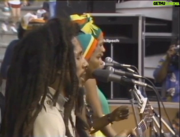 Bob Marley - 125.5K Likes - “You’re running and you’re running, but you can’t run away from yourself.” #RunningAway #BobMarley
🎥 live at the Amandla Festival of Unity (an event to help South Africa escape apartheid), Boston, MA. 21 July 1979.
