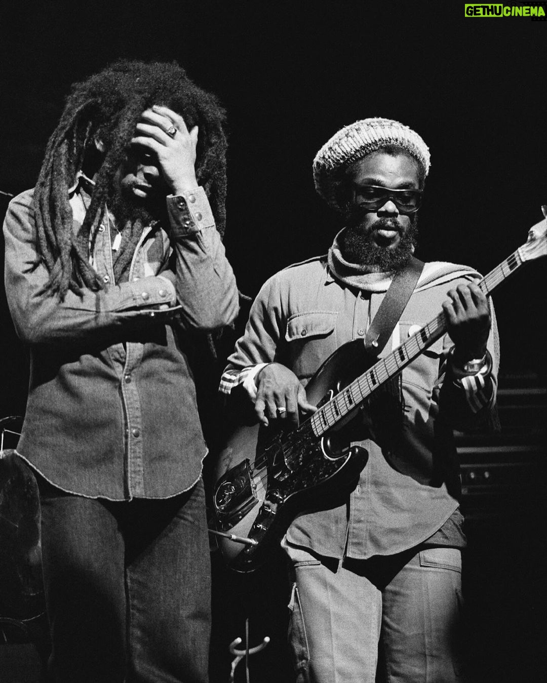 Bob Marley - 173.2K Likes - It is with tears in our hearts and eyes that we share the news from @jr.astonbarrett that his father our beloved friend,musical partner, bredrin Aston Family Man Barrett @famsbass has made the transition from the physical world . Anytime we listen to the music pay close attention to the genius of Fams on the bass. A pioneer,unique, trendsetter ,revolutionary in the musical space and most of all as his name implies a true family man. Condolences to his family.
JAH comfort them in this time of grief. The legacy, joy and spirit of Fams lives on.
Rastafari
