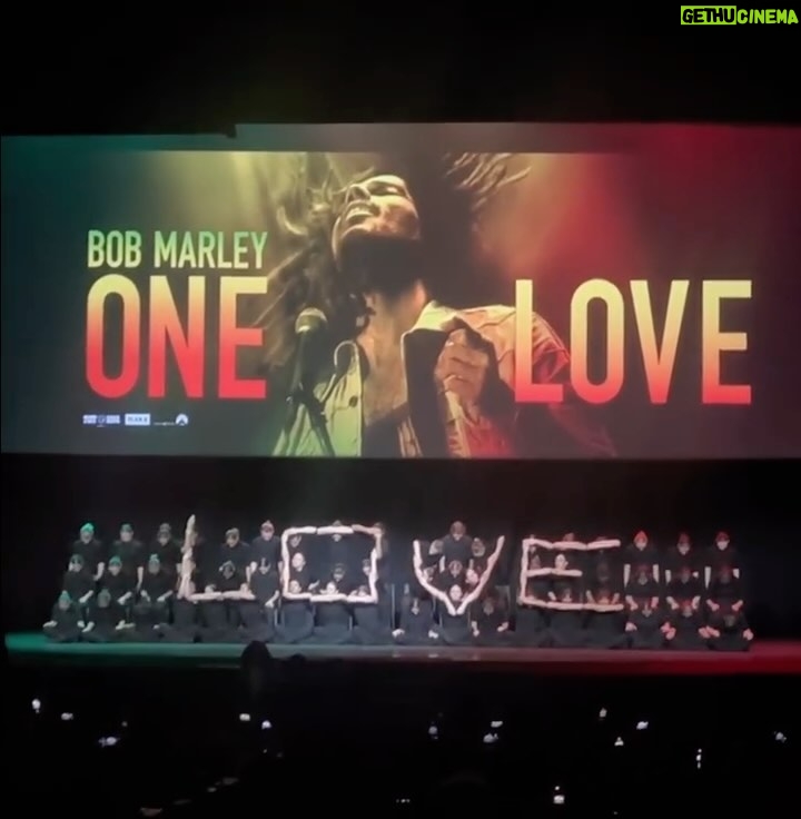 Bob Marley Instagram - Thank you #paris A joy to see such a wonderful tribute at the premiere of @bobmarley @onelovemovie so touching and beautiful @sadeckwaff #france #bobmarley #onelove 🎥 @justicemarley