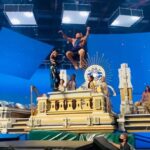 Bobby Holland Hanton Instagram - Flipping round willy nilly in a long blonde wig and tights on a Friday and why not?!? You should see what goes down on Saturday 🤪⠀ ⠀ #Wallop⠀ Valkyrie double: @taramacken ⠀ ⠀ ⠀ #thorloveandthunder #behindthescenes #thor #stuntdouble #chrishemsworth #stunts #valkyrie #mcu