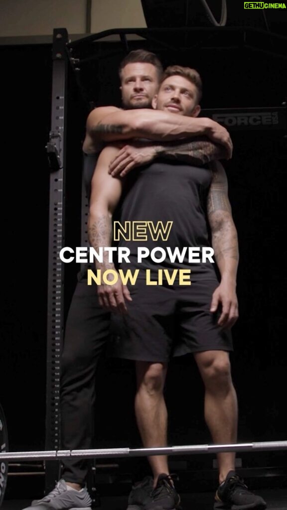 Bobby Holland Hanton Instagram - We take building muscle seriously, but ourselves not so much😂 Centr Power is now live - at home AND in the gym💪🏽 WALLOP!! Get after it legends! And tell me in comments how you are going! #wallop #centr #havefunwithit #fitnesstime #workouttips