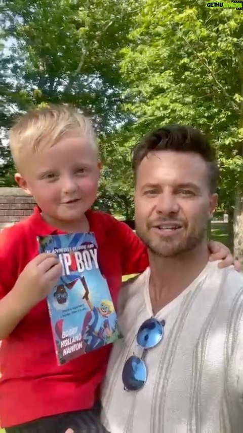 Bobby Holland Hanton Instagram - Legends! Check out “Flipboy” and flip out like Eddie 😂 I love this little bloke! Hopefully everyone who picks up my new children’s book will be inspired and realize that we ALL have what it takes to be a superhero! WALLOP!! 🔗 📕 links in bio🔗 Thanks to @markgiacomozocchi for publishing my 📕“Flipboy” 🙏 #flipboy #childrensbooks #healthychildren #newbookalert #wallop #healthychildren
