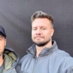 Bobby Holland Hanton Instagram - I’m thinking about taking up photography! 😜 *watch thru to last photo- it’s a ripper! Great seeing my team - goodbye until NYC, Extraction 2 additional photography. 🤙 #WALLOP #fakephotographer #amazingphotos #extraction #extraction2 #tylerrake #chrishemsworth #legends
