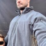 Bobby Holland Hanton Instagram - I’m thinking about taking up photography! 😜 *watch thru to last photo- it’s a ripper! Great seeing my team - goodbye until NYC, Extraction 2 additional photography. 🤙 #WALLOP #fakephotographer #amazingphotos #extraction #extraction2 #tylerrake #chrishemsworth #legends