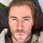 Bobby Holland Hanton Instagram - Happy birthday to one of the greatest humans on the planet @chrishemsworth !! Although he has kept me captive for over 10 years you can’t hate him! I’ve grown to love him like a big sister! Even though he’s average looking, hasn’t got a great rig and he’s a little short, his heart is the biggest known to man! HAVE THE BEST DAY EVER BIG DOG XO #happybirthday #chrishemsworth #bigdog