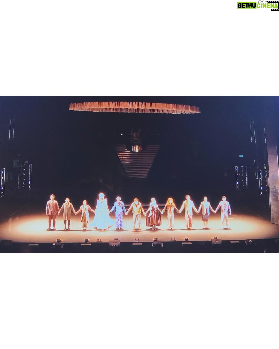 Bondy Chiu Instagram - ❤️ 順利完成第二個星期演出 多謝你哋❣️ #在隔離當中的聚與分都滿滿愛 #每次提替補演員都湧湧 #隔離童話集 @pumpkinjojoinstagram @ahdee___ @lunashaw @jacechw @sunlightlai @makmakman @chloe__hwwt @cho_kcky @averycwei @alfred_bakk_chan @fififionay @walterwc @pheebsfung Kwai Tsing Theatre 葵青劇院
