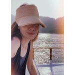 Bondy Chiu Instagram - 仲唔俾我捉到你個尾巴！ 多謝風車草 我今年終於有得出海luuu 不過個膝頭哥仲未減到肥⋯
