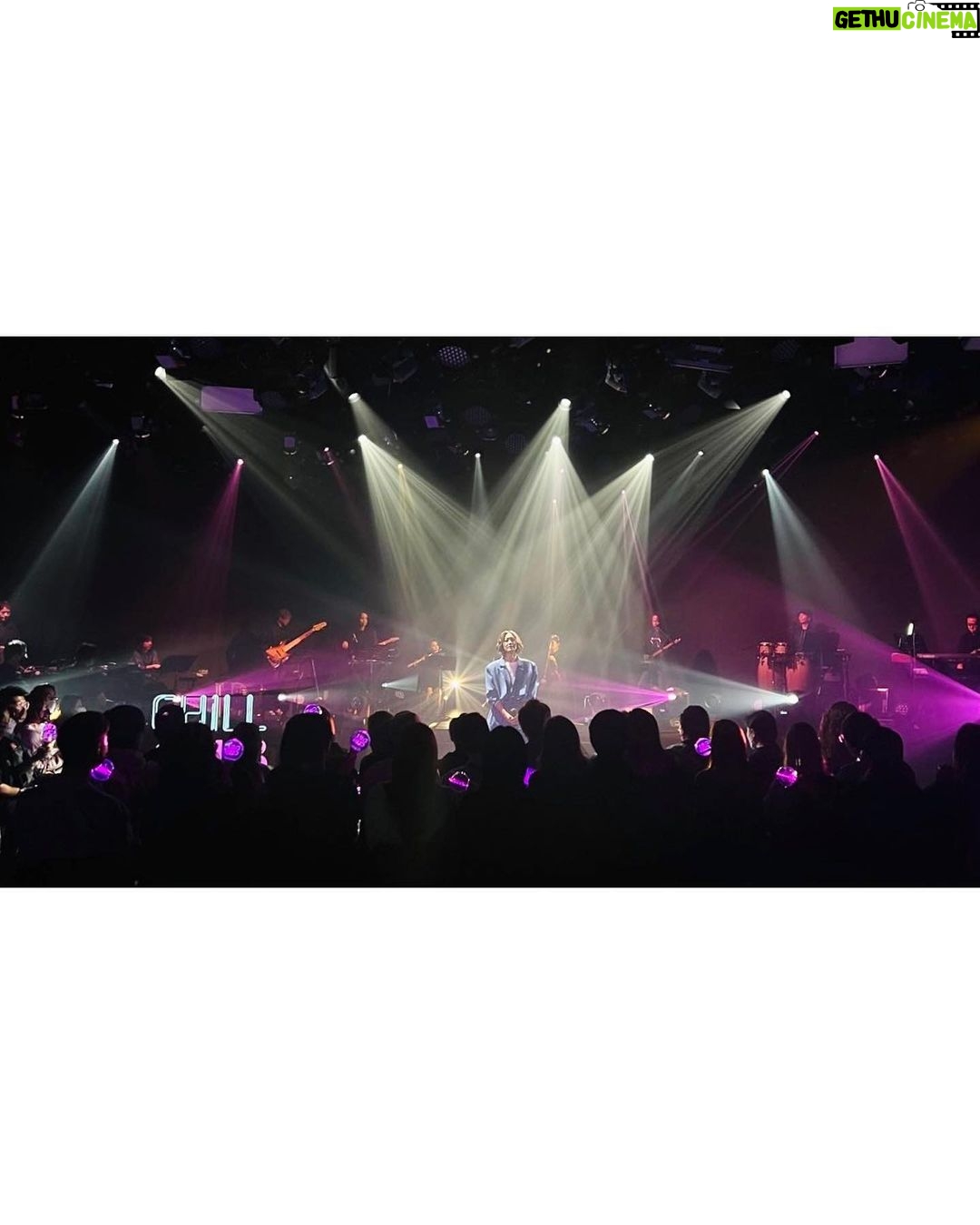 Bondy Chiu Instagram - 就咁嘅… 都係依然宅啦… 聽住新編曲溫下書記下歌詞 仲有⋯ 修理下個人針下灸把下脈咁 待更新…