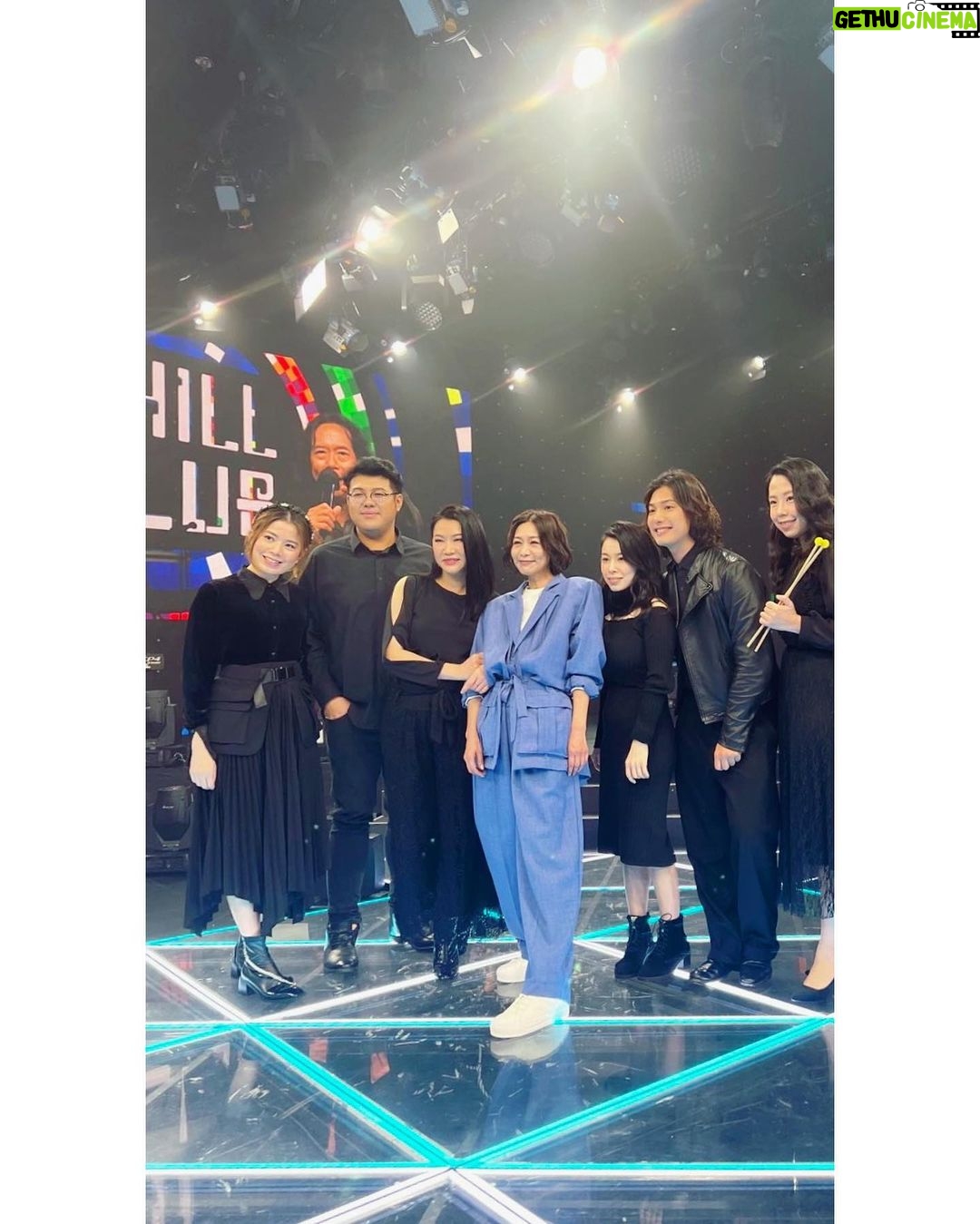 Bondy Chiu Instagram - · 既熟悉又陌生嘅地方 新相識嘅伙伴 初次合作 今晚有得睇 ❣️ #hkao #香港業餘管弦樂團 #chillclub Viu Tv 一號廠