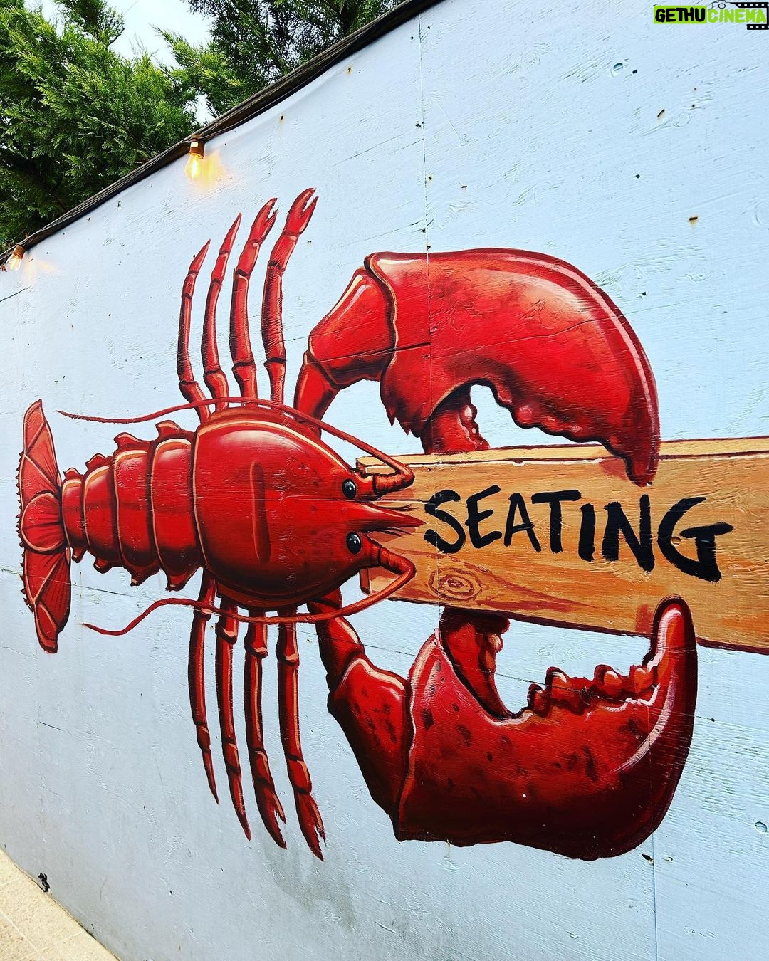 Bonnie Somerville Instagram - Jersey Shoring ☀️❤️🌊🦀 #jerseyshore #summer #eastcoast #vibes