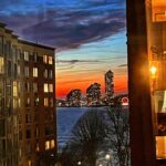 Bonnie Somerville Instagram - Currently…#nyc #hometown ✨☄️✨ Battery Park City