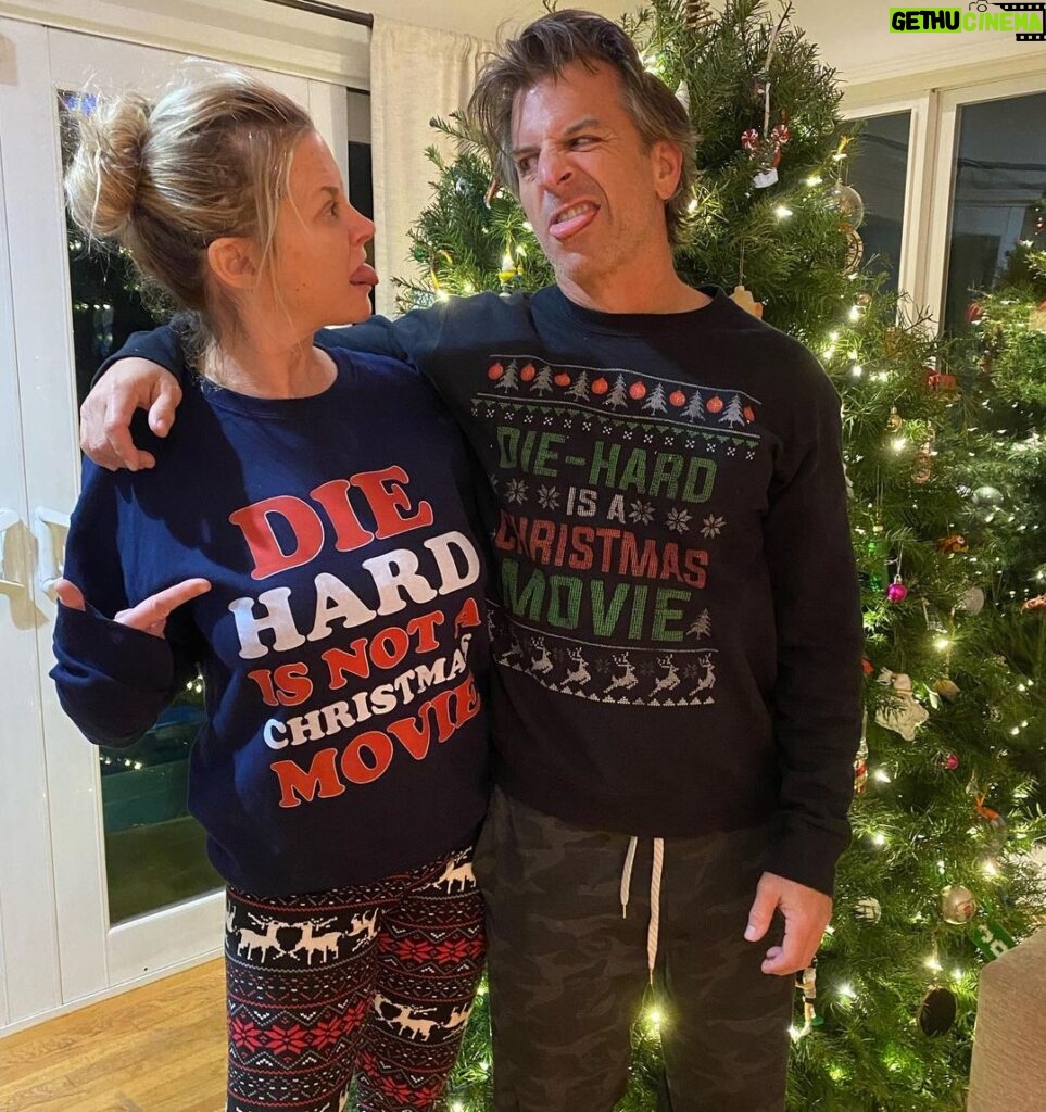 Bonnie Somerville Instagram - I got you this year @dave_mcclain !!! Waited a FULL year to whip out this baby after getting it on @etsy the day after Christmas last year! I can’t wait to argue this point with you every Christmas for the rest of our lives my Hubby-to-be. I love you. Merry Christmas everyone! Yippie Kai yay Santa! 🎄