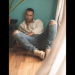 Brad Benedict Instagram - Start where you are. . . 📸by @estudios_official #startwhereyouare #risefromtheashes #ithinkican #theovalonbet Los Angeles, California