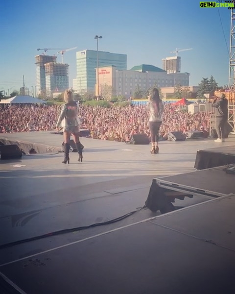 Bradley Mcintosh Instagram - We ♥️ you 🇨🇦 #Canada #vaughn #ontario #toronto #welove90s #sclub #sclub7 #livingthedream #blessed #blessings