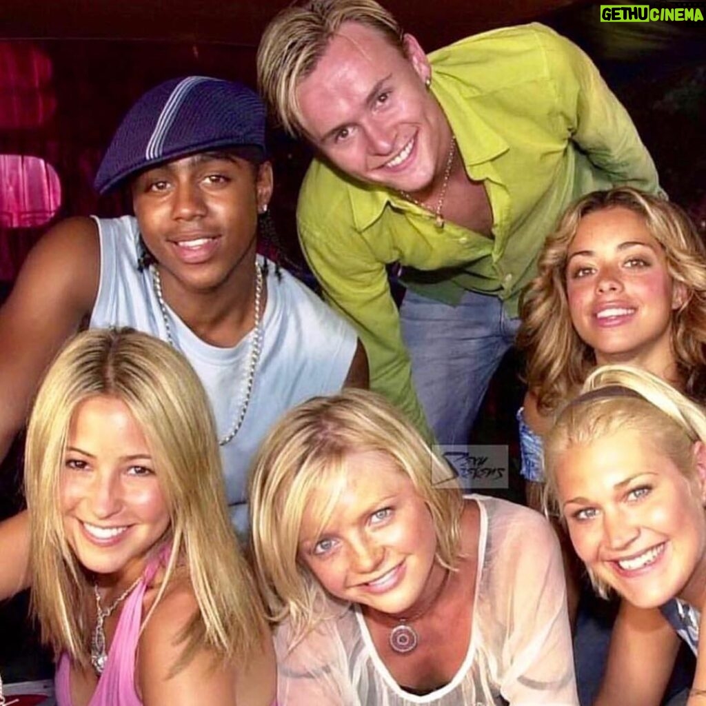 Bradley Mcintosh Instagram - I remember this day so well. #greatmemories #sclub #sclub7 #youngandfresh