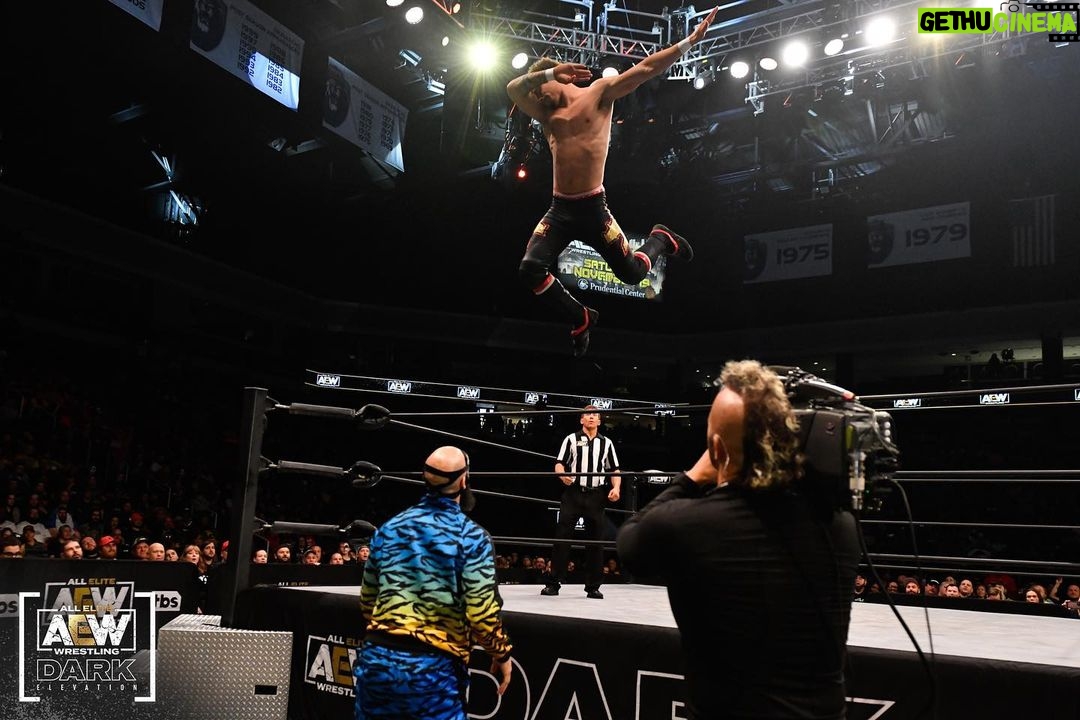 Brandon Bogle Instagram - Who dabbed better? #AEWDarkElevation