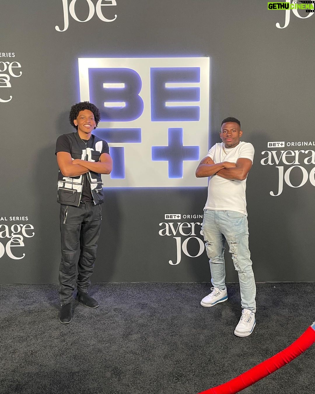 Brandon Gilpin Instagram - Livin da Life Iβm supposed too π€©π« Last slide , they asked me to spit sum real quick yk I had to come wit it π―π²π€« soon Drop !! Make sure yβall go watch AVERAGE JOE ON BET @betplus @deoncole my favorite comedian ππ₯ & heβs killing it rn! Shoutout to the House of BET for hosting dope events and my brother @bwrightous @sixdegrees for makin magic happen π€© P.s dat White shirt pon mi chocolate skin ?? Yu see itt ππ« #ShowTimeBrando #Bet #houseofbet #brandongilpin