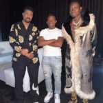 Brandon Gilpin Instagram - Livin da Life I’m supposed too 🤩💫 Last slide , they asked me to spit sum real quick yk I had to come wit it 🇯🇲🤫 soon Drop !! Make sure y’all go watch AVERAGE JOE ON BET @betplus @deoncole my favorite comedian 😂🔥 & he’s killing it rn! Shoutout to the House of BET for hosting dope events and my brother @bwrightous @sixdegrees for makin magic happen 🤩 P.s dat White shirt pon mi chocolate skin ?? Yu see itt 😍🍫 #ShowTimeBrando #Bet #houseofbet #brandongilpin
