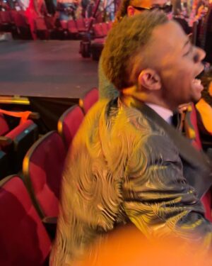 Brandon Gilpin Instagram - BET AWARDS 2023 🤩💫

When @dextadaps Touch Di Stage, PLACE GET MADDD🇯🇲🇯🇲

Glad I was wit my guys this time 🫡🤩 @sneaky_lyfe @christianmaxwelll 🔥🔥

#ShowTimeBrando #betawards #dextadaps #BET #BrandonGilpin