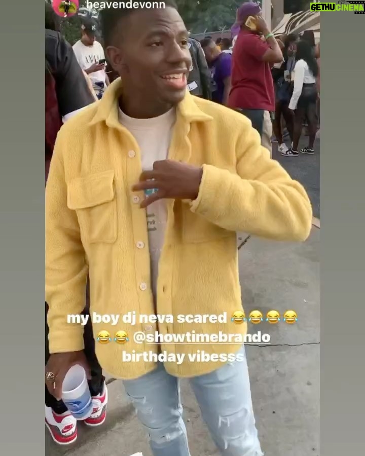 Brandon Gilpin Instagram - Stay Young & Turnt 🤩🥳 ~ Big Bird 💛 #spelhousehomecoming Birthday + Homecoming = Successful Chaos🕺🏾😵💫 #ShowTimeBrando #homecoming #BrandonGilpin #Young&turnt #spelhouse #morehouse Morehouse College