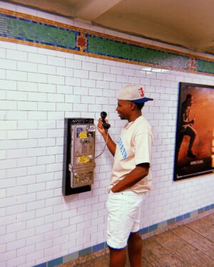 Brandon Gilpin Instagram - Concrete Jungle 💫🗽🤩

I should start modeling now right? 😂

Fit : @jtecollections 

#ShowTimeBrando #BrandonGilpin #actor