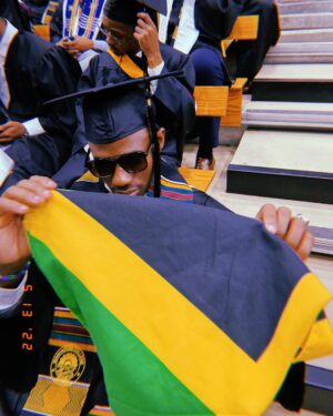 Brandon Gilpin Instagram - Scholar. 👨🏽‍🎓 SuperStar. 🤩 Yaadie. 🇯🇲

The ask me “How’d we’re you in school shooting TV shows & movies At the same time? I know it wasn’t easy.”

I just Tellem “When God Calls you to do Great Things he will never Put you in a position that you couldn’t Handle” 

All I wanna do in Inspire folks that look like me to show them that you can really do what ever you want with this life that you are blessed with. No matter your situation you can make your life into what you want it to be 🖤🙏🏾

 
& like they always said Jamaicans always got 100 Jobs 🇯🇲😭