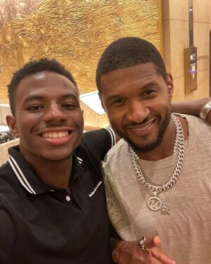 Brandon Gilpin Instagram - Good morning 😂 Posting this cause I wanna be at da SuperBowl to see @usher PERFORM THIS YEAR 😭 SO IF ANYBODY GOTTA EXTRA TIX FOR ME HOLLA AT YA BOY 😂😂 I know I got some rich friends somewhere 😭😭 gotta be here to witness GREATNESS  YO USH HOLLA ATCHA YA BWOYYY !! *Don don , Dun dun , don don , dun dun , YEAHHHHHH , OKAYYY” 😂😂😂 

#usher #superbowl #ushersuperbowl2024 #ShowTimeBrando