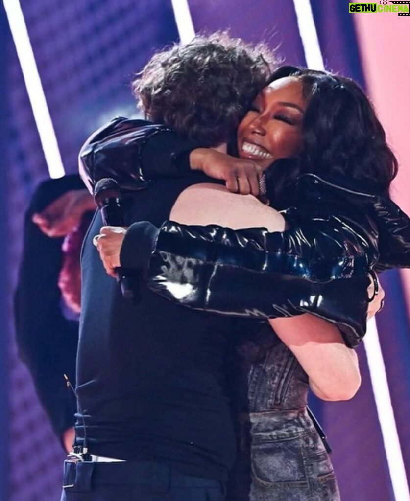 Brandy Norwood Instagram - I am not over it… please swipe to see a pic of who got to see the performance and a bts photo of when I first met @jackharlow - such a sweet soul for sharing your light. #rare #realone ♥️