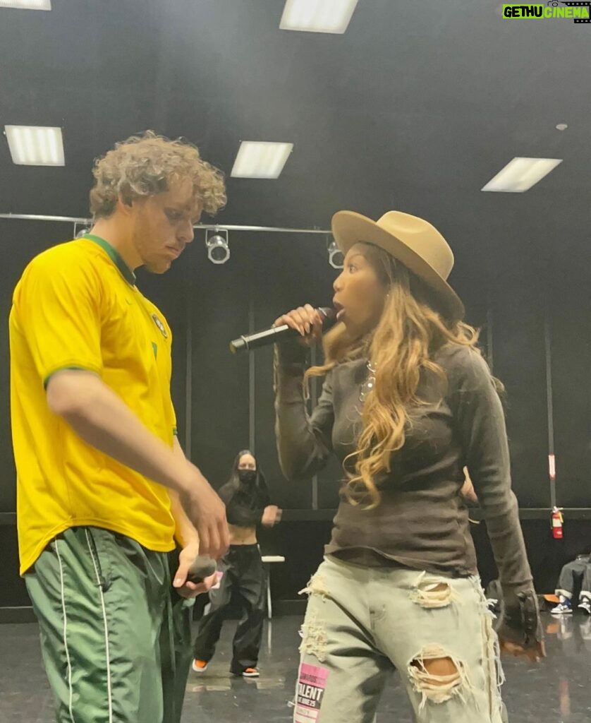 Brandy Norwood Instagram - I am not over it… please swipe to see a pic of who got to see the performance and a bts photo of when I first met @jackharlow - such a sweet soul for sharing your light. #rare #realone ♥
