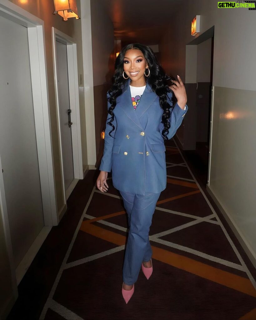 Brandy Norwood Instagram - Love you NYC. See you next time♥️ 📸 @syraismith