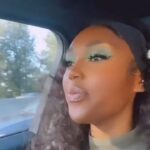 Brandy Norwood Instagram - The beauty, the tone, the spirit. #TheGirlIsMine 💚 Mama loves you @syraismith #BoopBop