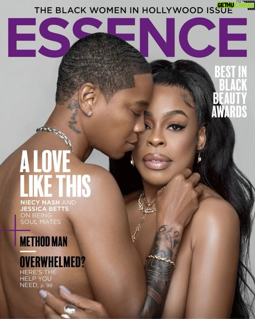 Brandy Norwood Instagram - #HerStory Thank you @niecynash1 and @jessicabettsmusic for showing us all that love is unconditional and wherever love is, the Most High is in the midst. So happy to know y’all and witness love at the rarest, and deepest level. @essence This is history!!!! ♠️ #lgbtq🌈