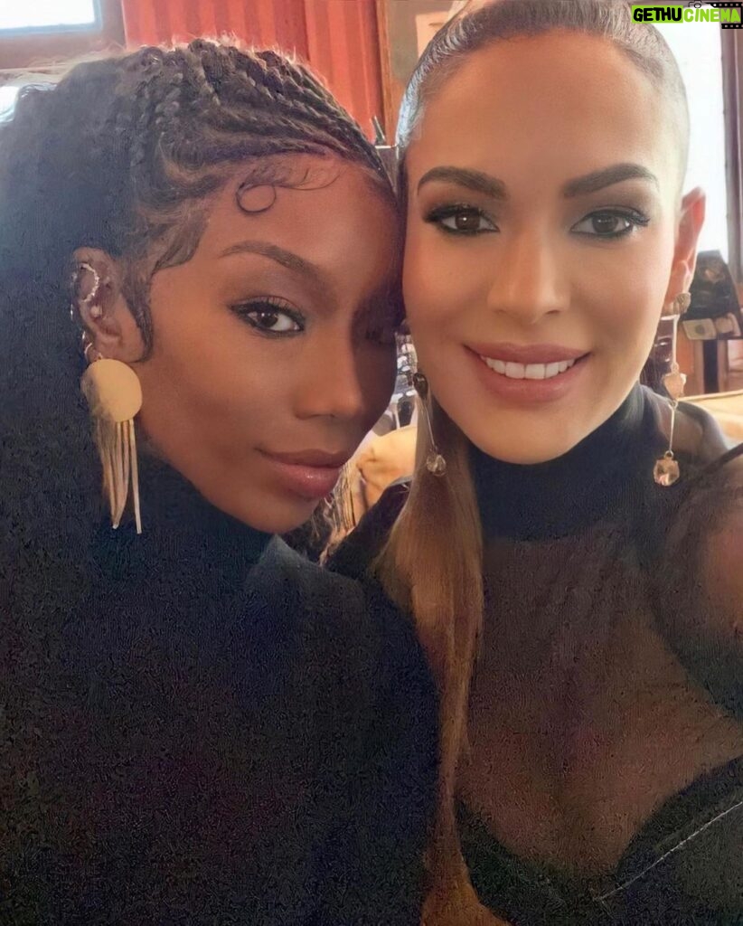Brandy Norwood Instagram - @nadinevelazquez Happy Happy Birthday. You are a blessing in my life. Who knew? I came to secure the #Crown but found a #bestie in all of the messy🤞🏾 you light up the screen and your heart is so beautiful.♥️ you deserve the best in life. Second slide,wasn’t what we thought but #queennadinevelazquez #Crown