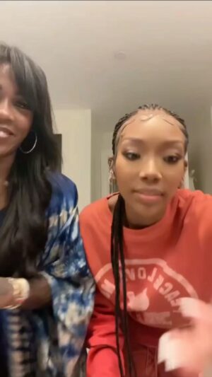 Brandy Norwood Instagram - Big Vibes with my sis @tiwasavage to our powerful new song #somebodyson 🙏🏾 Thank you all for the love and support for our special collaboration #dreamcometrue