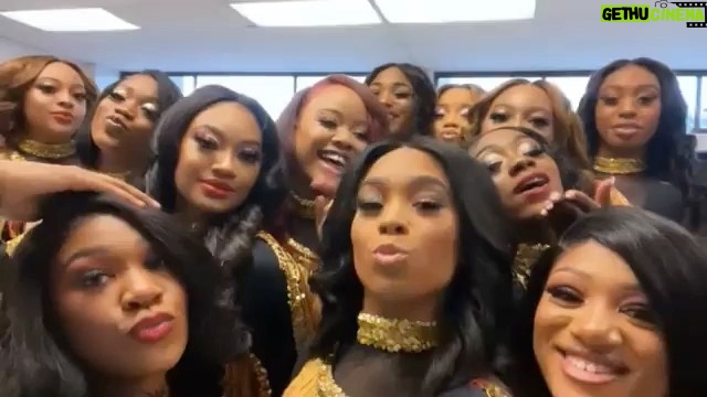 Brandy Norwood Instagram - @mrs_d2u x @thedd4lbrand celebrated their #dd4l20thanniversary this was a dream for me to be there and I was hurt that the timing couldn’t Coincide. What you have done with your one team starting in Jackson Mississippi and then to expand, become the entire face and brand of majorette dance -brings me great inspiration. You and all of #TheDancingDolls are often imitated but Never can be duplicated! Forever I Stan and will scream 🗣 D D 4 L #4Life #dancingdolls #dd4l #jacksonmississippi Jackson, Mississippi