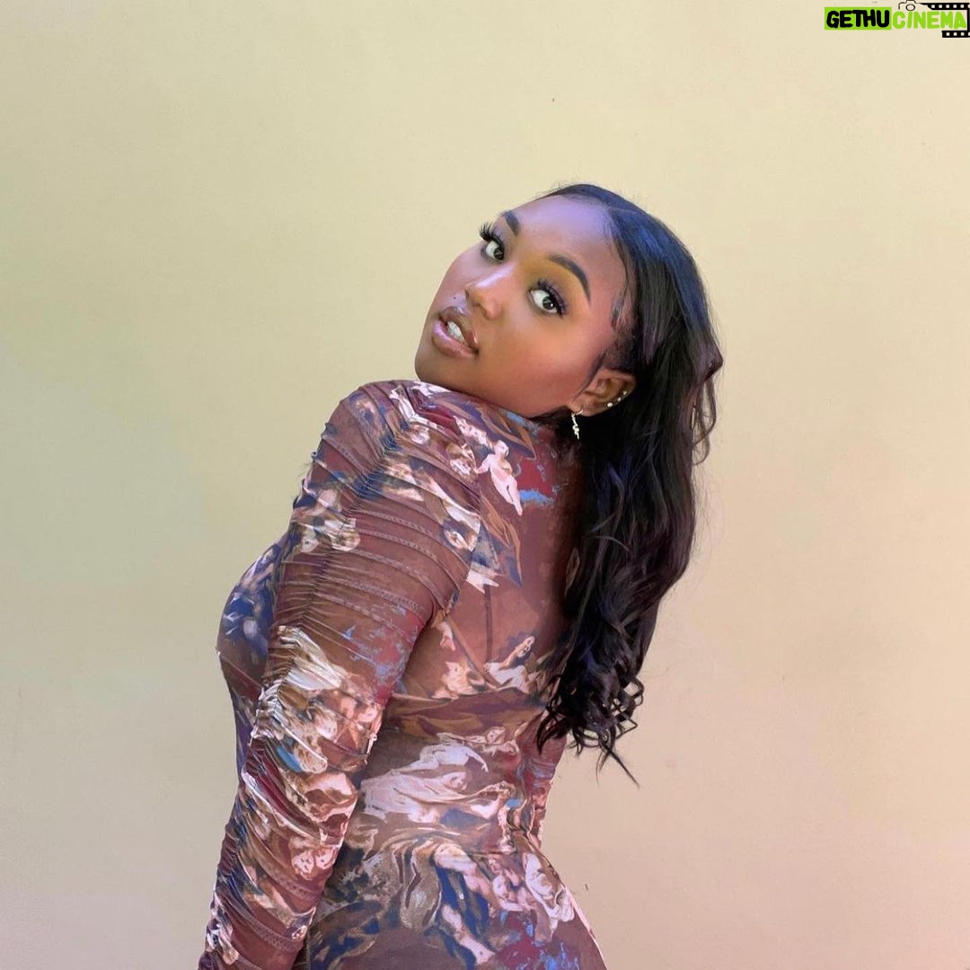 Brandy Norwood Instagram – Happy Birthday to the most beautiful soul on