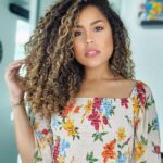 Brashell Santos Instagram – Lunes feriado 💐🌼🌸