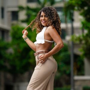 Brashell Santos Instagram - A kilometros estamos conectando 🎶
.
.
@deaza_photography
