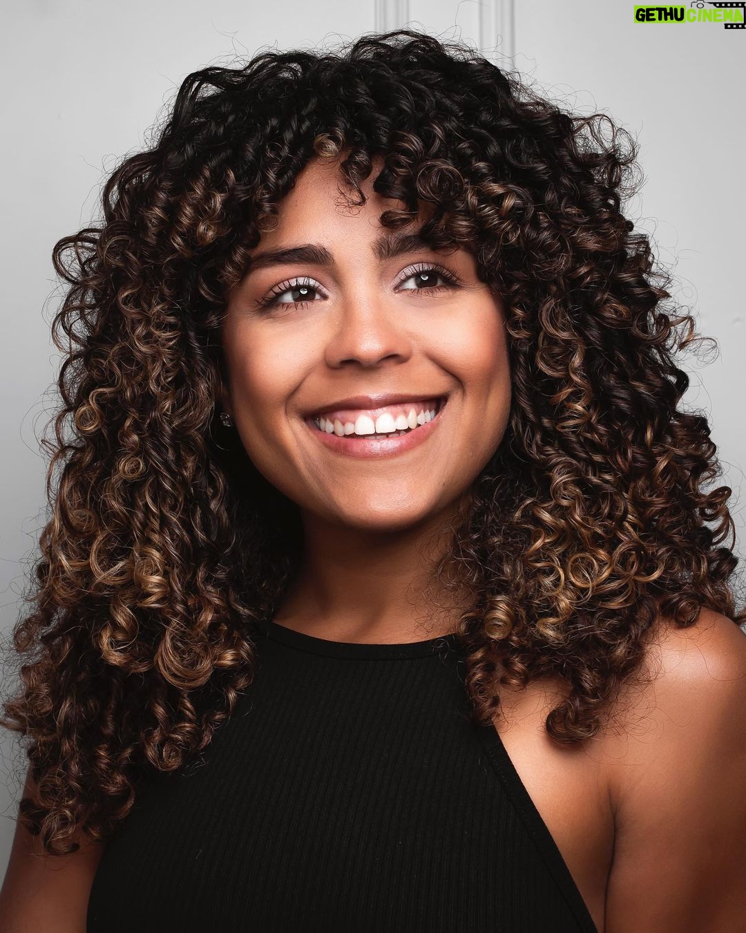 Brashell Santos Instagram - Luces, cámara, acción! 🎬 Headshots by @pyramis.studio